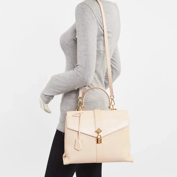 Louis Vuitton Creme Leather Rose Des Vents MM Bag - Picture 2 of 12